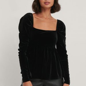 NA-KD Velvet Top With Tie Back