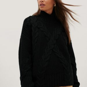 Jildrae x NA-KD Oversized Cable Κnit Sweater