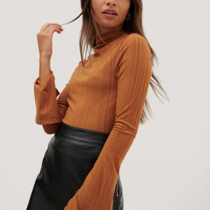 Jldrae x NA-KD Wide Sleeve Ribbed Top